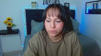 Eymmy_24 from Colombia