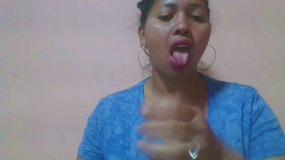 Michella05 from Madagascar