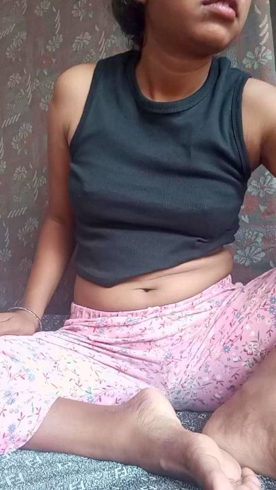 Simmi_2000 from United States