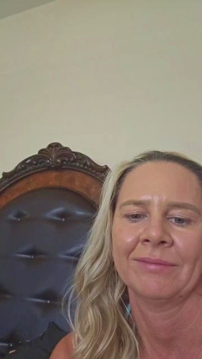 Sugartip82 from United States