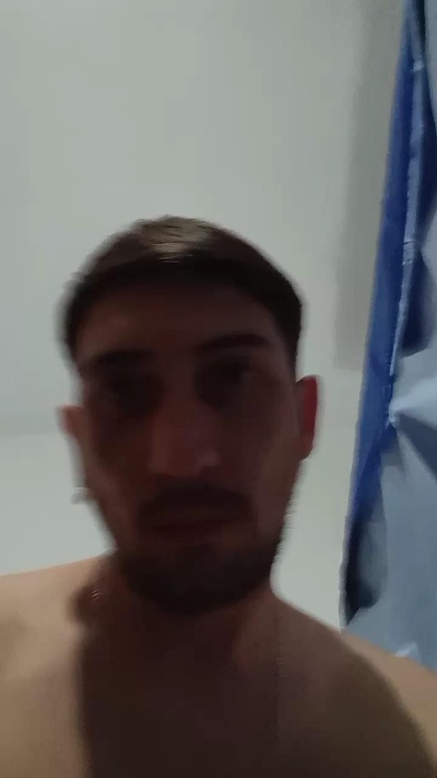 Tincho1977 from Argentina