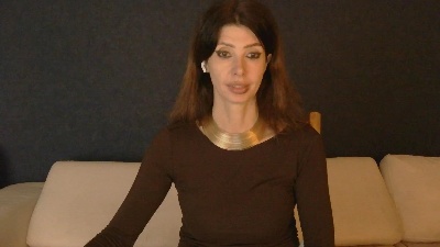 Whitequeen88 from United States