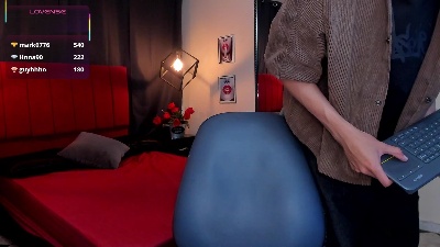 christopher_771 from Colombia