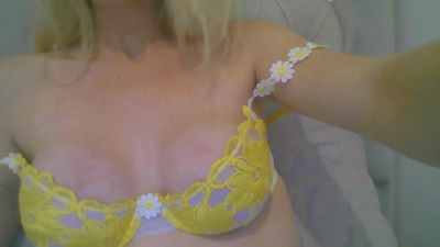 flirtybabe26 from United Kingdom