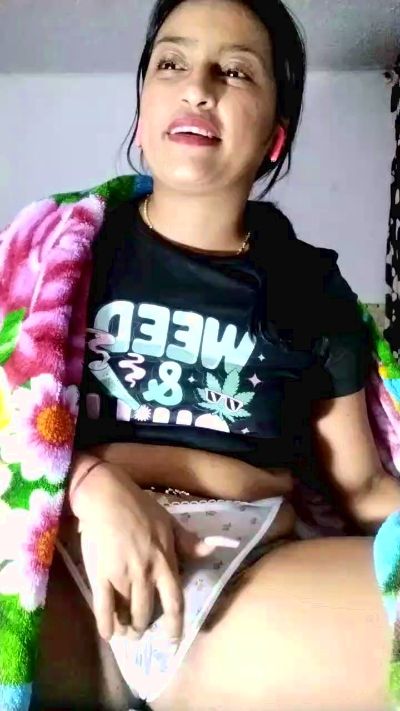 kata_quittt from Colombia