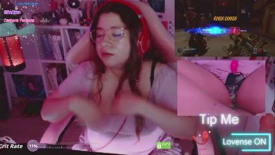 pink_girl0n from Peru