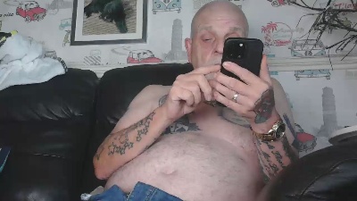 sexymanlol from United Kingdom
